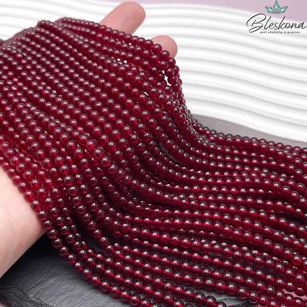 Бусины стекло темно-красное 4 мм