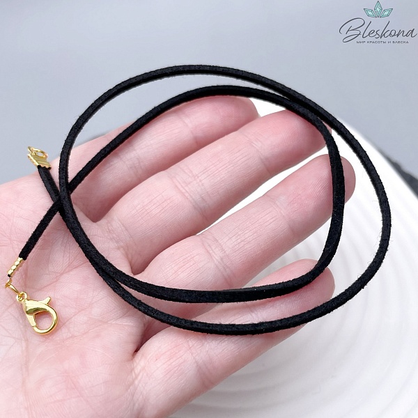 Шнурок из бархата (имитация), цвет золото 45см