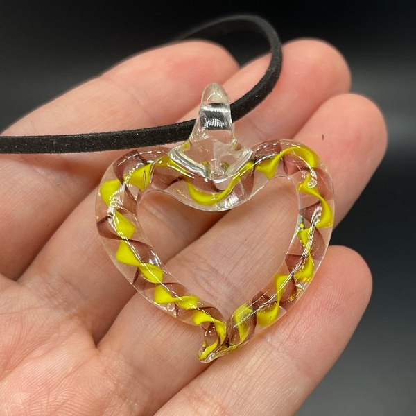 35*39мм, Подвеска сердце желто-сиреневое контур