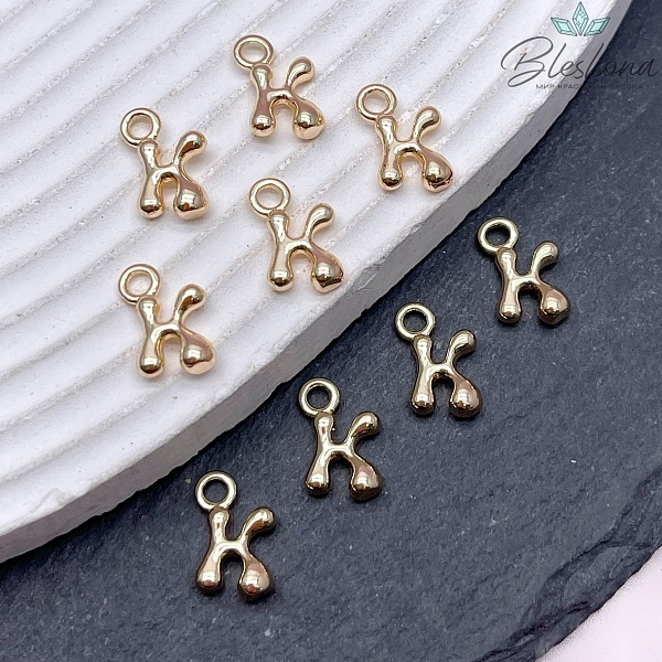 13 мм Цвет золото, Буква гладкая K 