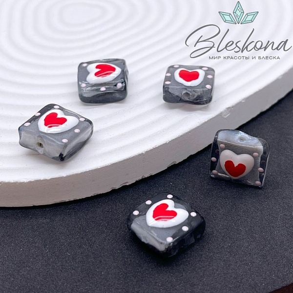 15 мм Бусина квадрат прозрачно- серый сердце