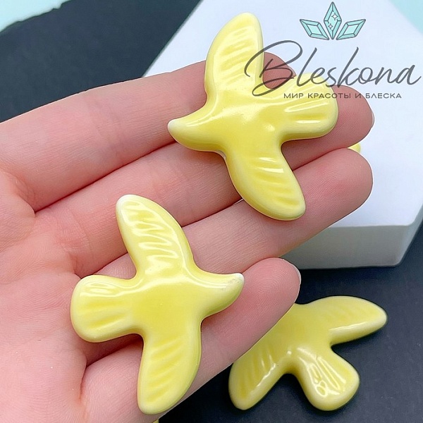 33*37 мм Керамика бусина Голубь желтый (Птица)