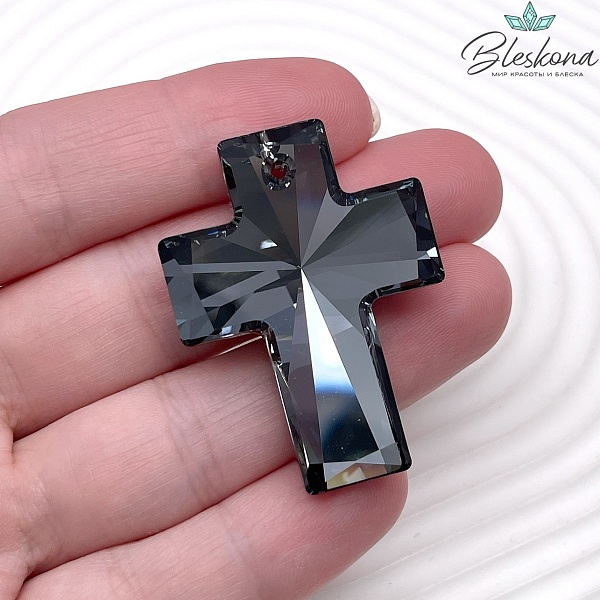 6864 Cross Pendant 40x30 mm Crystal Silver Night (SINI)