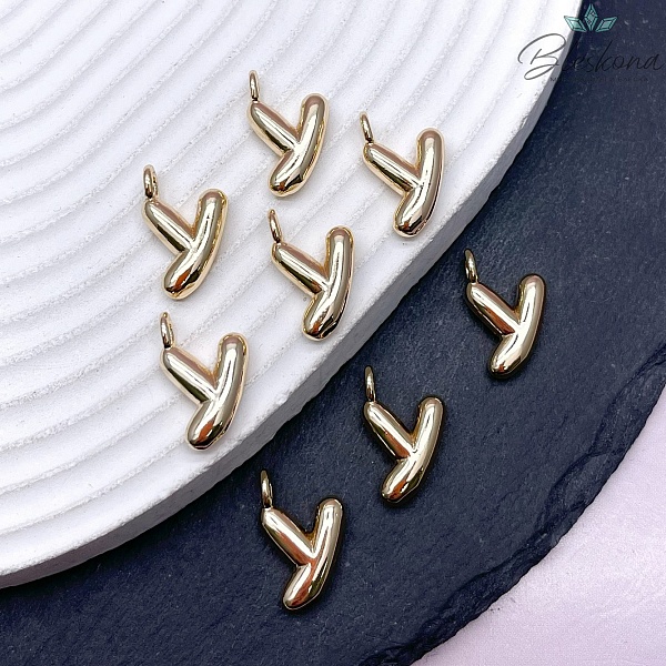 18 мм, Цвет золото, Буква объемная Y