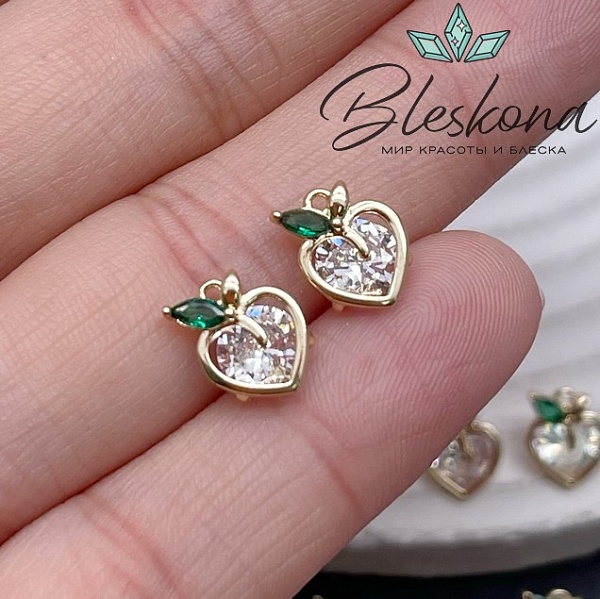 10*8 мм Цвет золото, Подвеска Сердце с листочком цирконы
