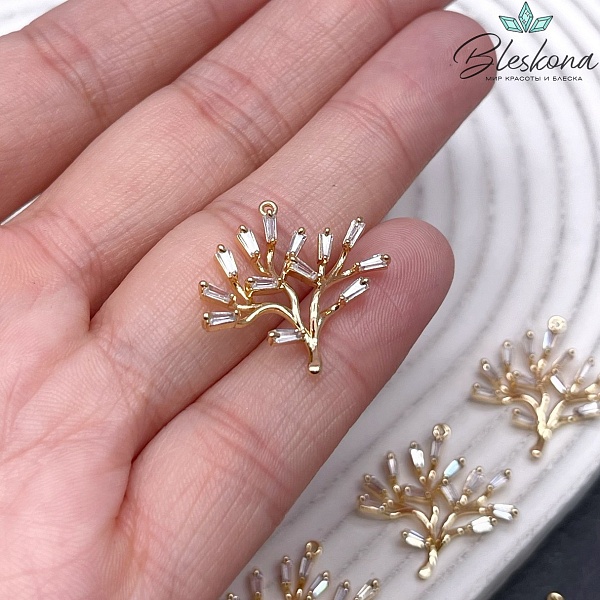 21,2*21,5 мм Цвет золото, Подвеска веточка цирконы
