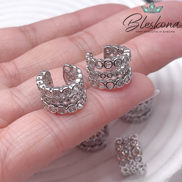 13*9,5 мм Цвет серебро, Кафф круги цирконы