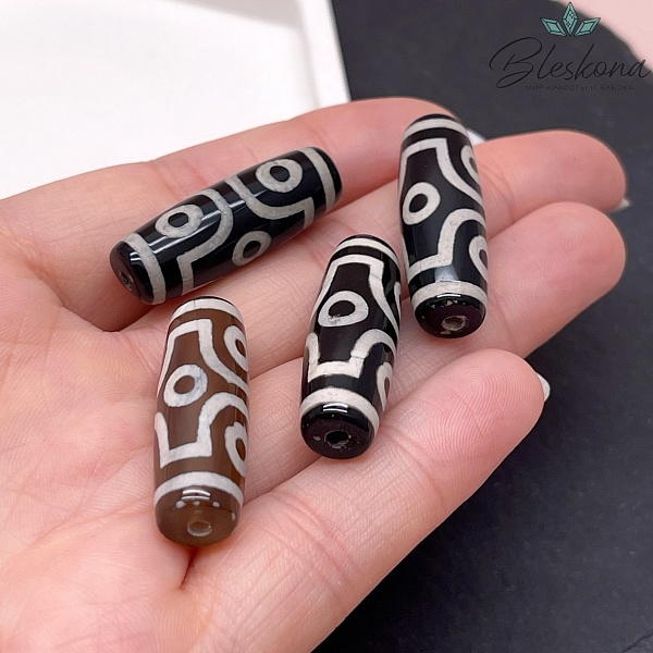 Бусина Дзи 6 глаз черно-белый бочонок 30*11 мм