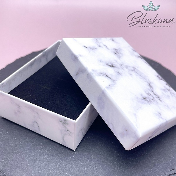 Коробка Белый мрамор черная подложка 9*7*3 см