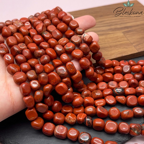 Яшма красная галтовка 9-10 мм