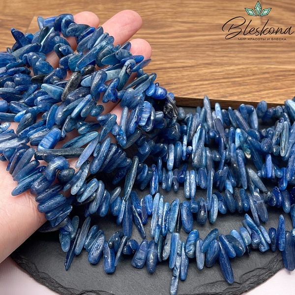 Кианит сколы шлифованные на увеличение 12-22 мм