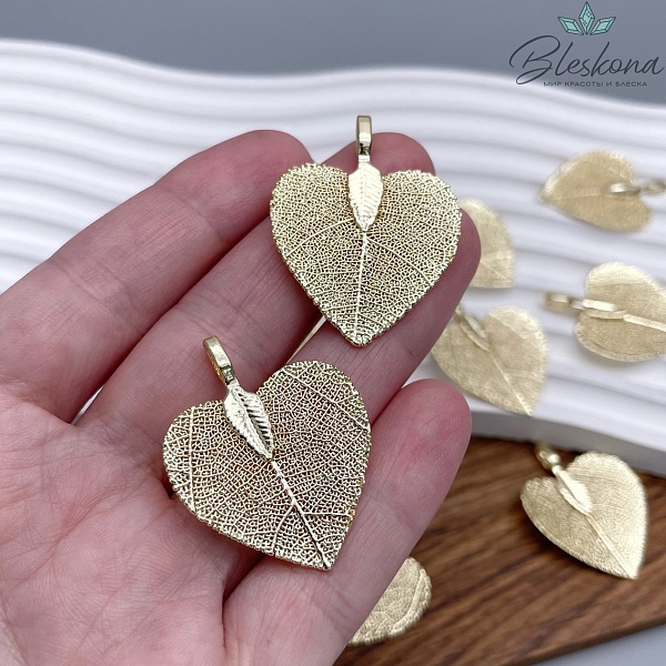 26*35 мм, Подвеска скелетированная, форма Березовый лист, Цвет золото