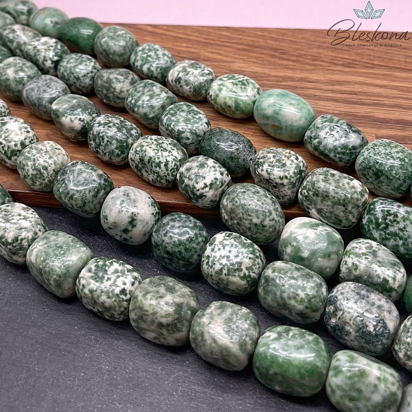 (17-20)*(15-17) мм Яшма зеленая пятнистая прямоугольник галтовка