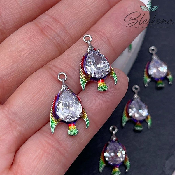 22*12 мм Цвет серебро, Подвеска рыбка с цирконом