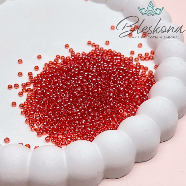 Бисер TOHO round 11/0 цвет №109 (оттенок красного)