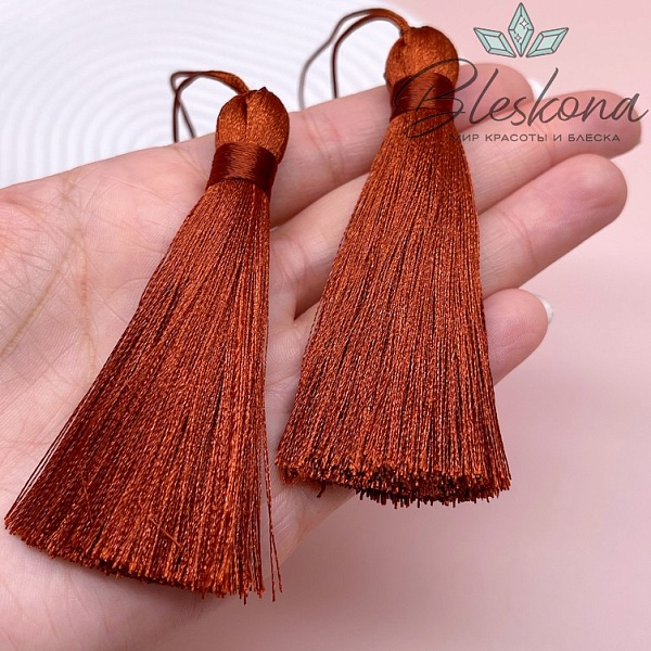 Кисть вискозный шелк Коричневая 8*1 см