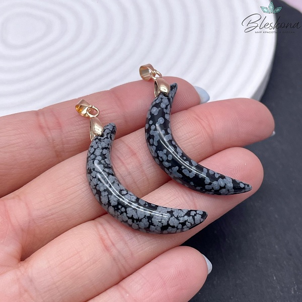 35,5*19,5 мм Цвет золото, Подвеска полумесяц Обсидиан снежный