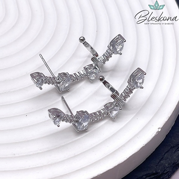 34*6 мм Цвет серебро, Кафф цирконы 