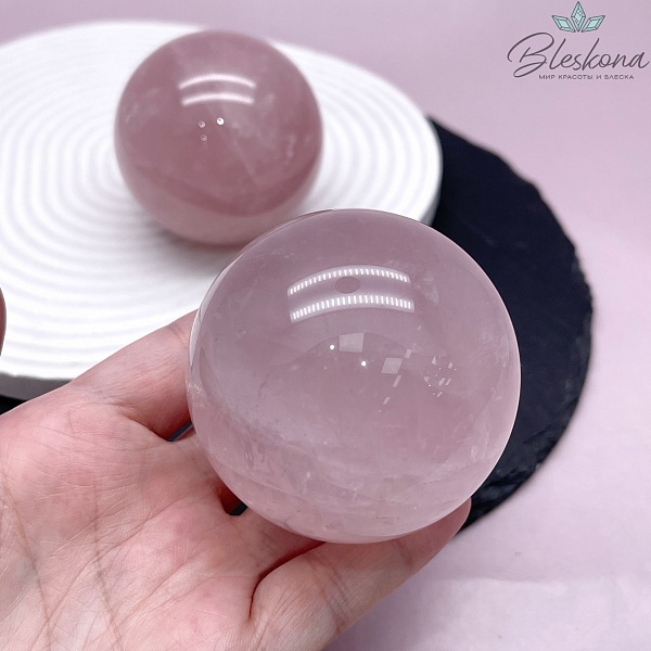 Розовый кварц шар 57 мм
