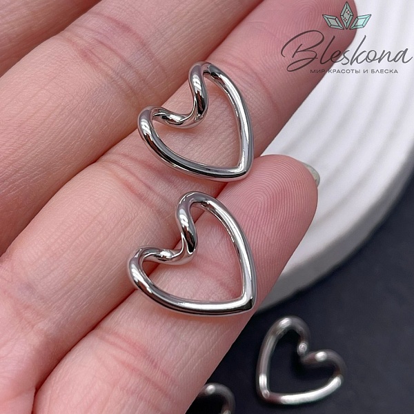 15*15,5 мм Цвет серебро, Подвеска Сердце виток контур