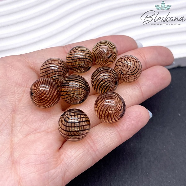 14 мм Бусина шар стекло коричневое черные полосы