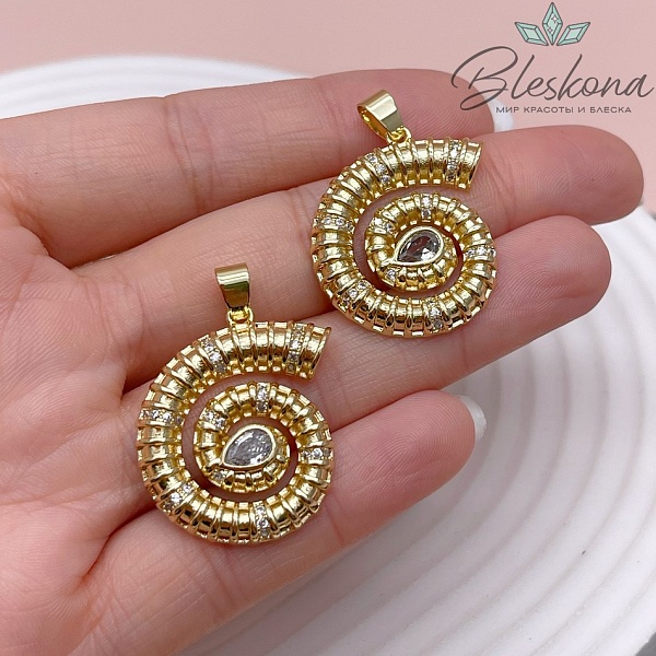 28,5*24 мм Цвет золото, Подвеска ракушка улитка  с цирконом 