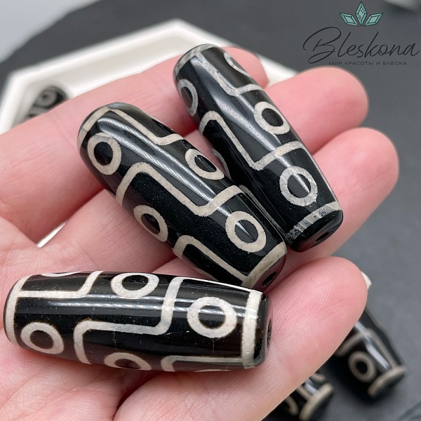 Бусина Дзи 9 глаз черно-белый бочонок 40*14 мм