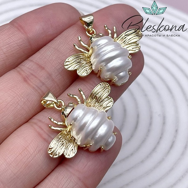 22*29 мм Цвет серебро, Подвеска Шмель с акрилом и цирконами