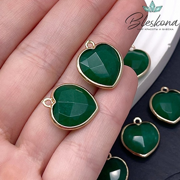 16,3*18,7мм,Цвет золото,Подвеска Сердце Кварц тонированный зеленый огранка