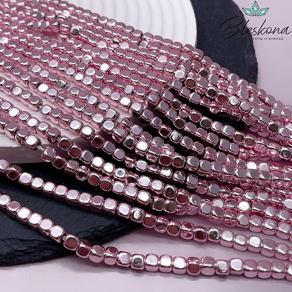 4 мм Гематин, куб округленные стороны, цвет розовый имитация 