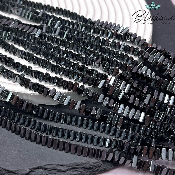 5,5*3 мм Гематин имитация, треугольник объемный