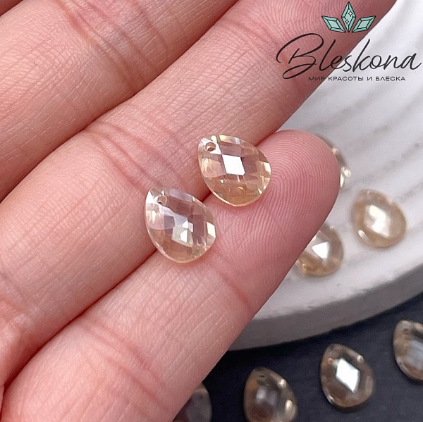 9*6 мм, Подвеска Циркон капля шампань (кубический цирконий, фианит) 