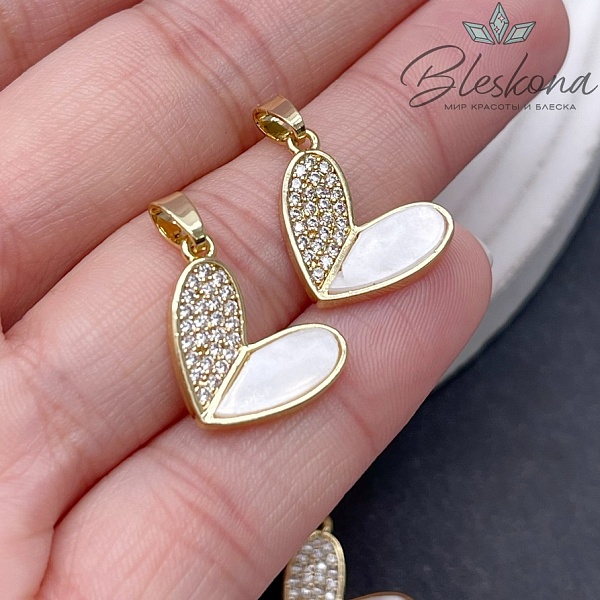 13*17 мм Цвет золото,Подвеска сердце акрил перламутр цирконы