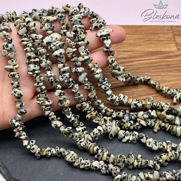 Крошка Яшма далматиновая (фенит) ширина бусин ~ 5-9 мм