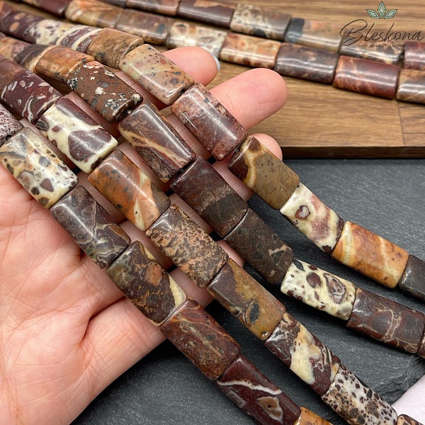 Яшма прямоугольник 20,5*12 мм