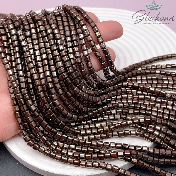 4 мм Гематин имитация, цвет коричневый (шоколадный), куб мягкие грани