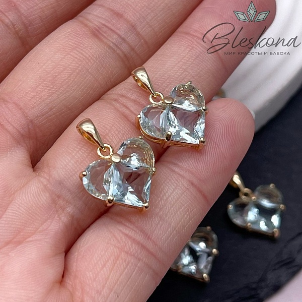 14,5*14 мм Цвет золото, Подвеска Сердце голубые цирконы 