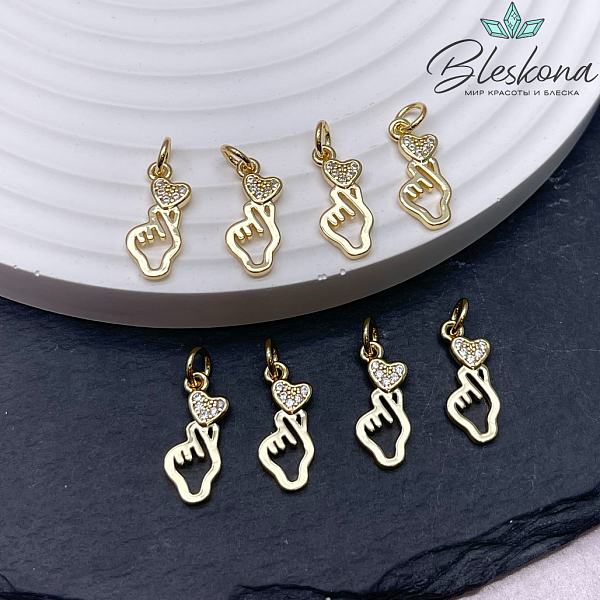 16*7 мм Цвет золото, Подвеска Love цирконы