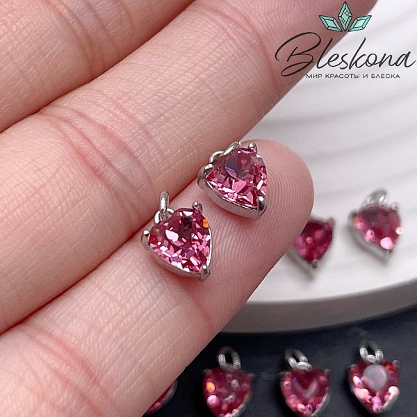 8,8*6,7 мм Цвет серебро, Подвеска сердце ярко-розовый циркон 