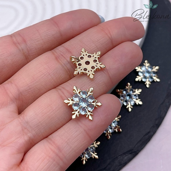 16,4*14 мм Цвет золото, Подвеска Снежинка голубые цирконы