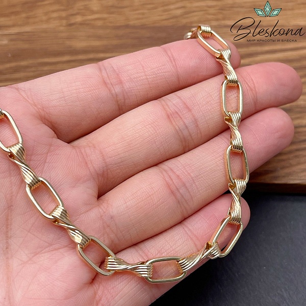 Цепь №105-1 цвет золото 12*6 мм/13*3,5 мм