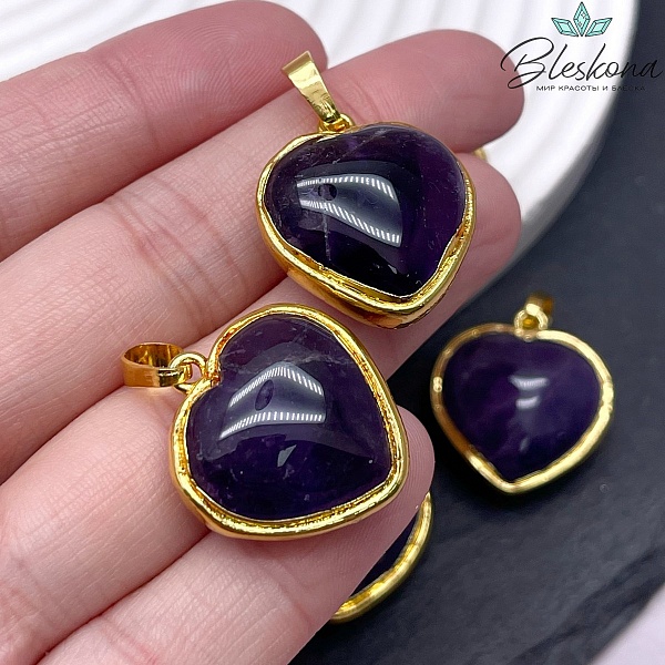 22,5*25 мм, Цвет золото, Подвеска Сердце Аметист в обрамлении