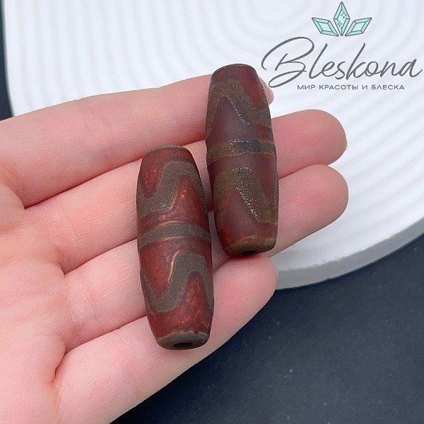 Бусина Дзи 2-й Тигриный Клык красно-коричневый бочонок 40*14мм