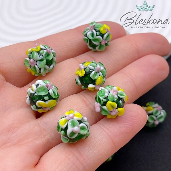 12 мм  Бусина шар цветок зеленый