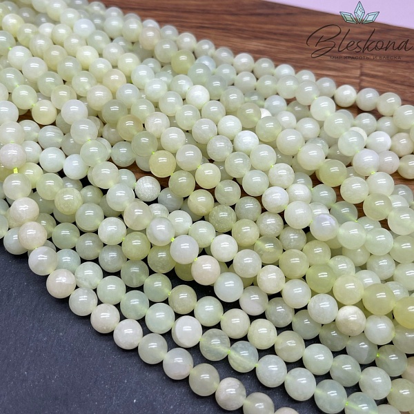 Жадеит зеленый №3 8 мм