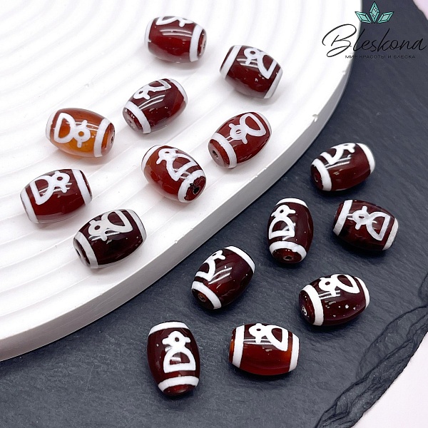 Бусина Дзи Кубера бело-коричневый бочонок 10*14 мм