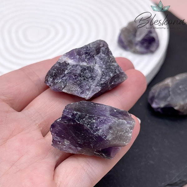 Аметист необработанный 27-35 мм 