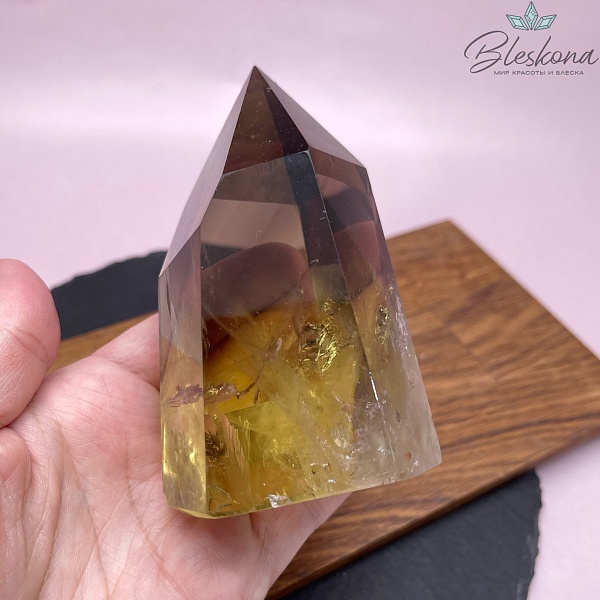 Цитрин с раухтопазом кристалл огранка 9,5*6 см