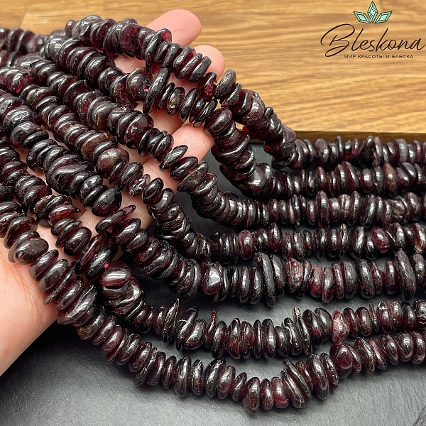 Гранат диски фриформ №2 (2-4)*(7-12) мм