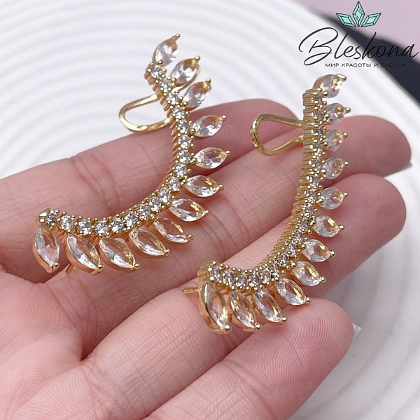 55*9,5 мм Цвет золото, Кафф цирконы